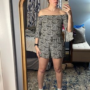 Green Express Romper - Perfect for Spring / Summer